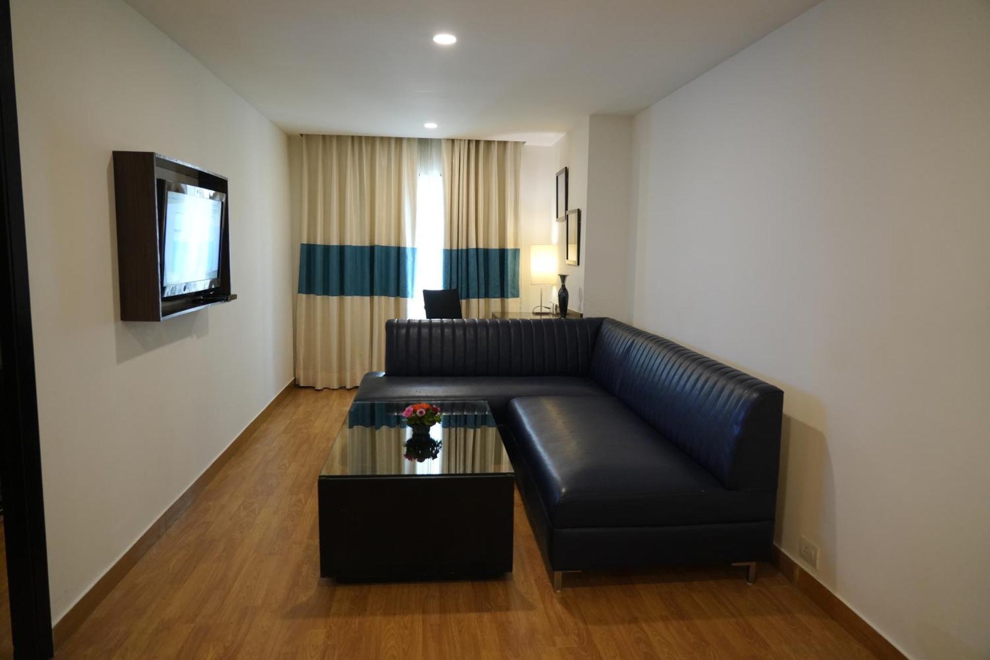 Four Points By Sheraton Vadodara Kültér fotó