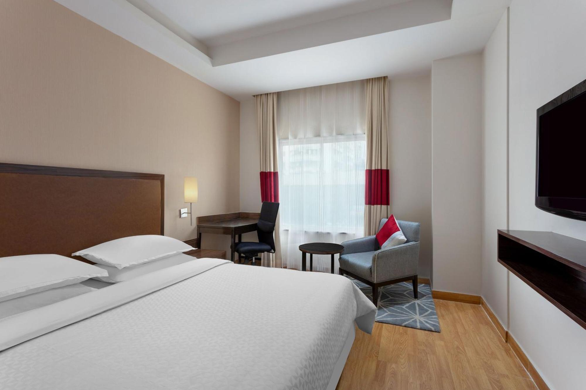 Four Points By Sheraton Vadodara Kültér fotó
